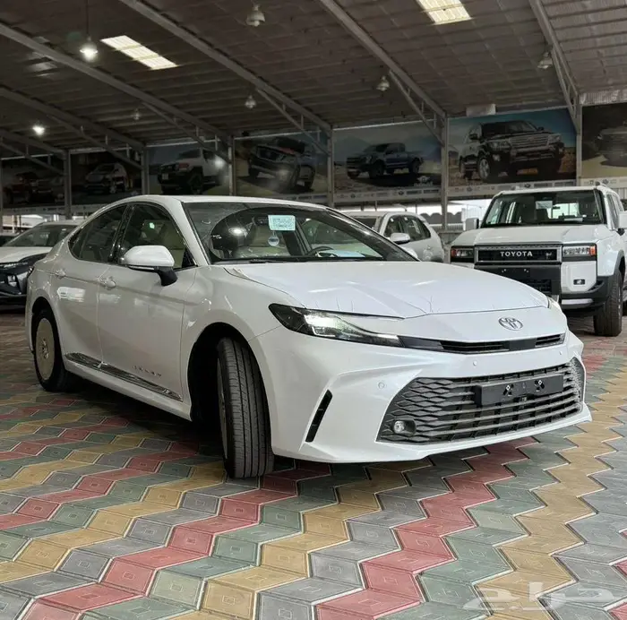 تويوتا كامري le بنزين سودي 3