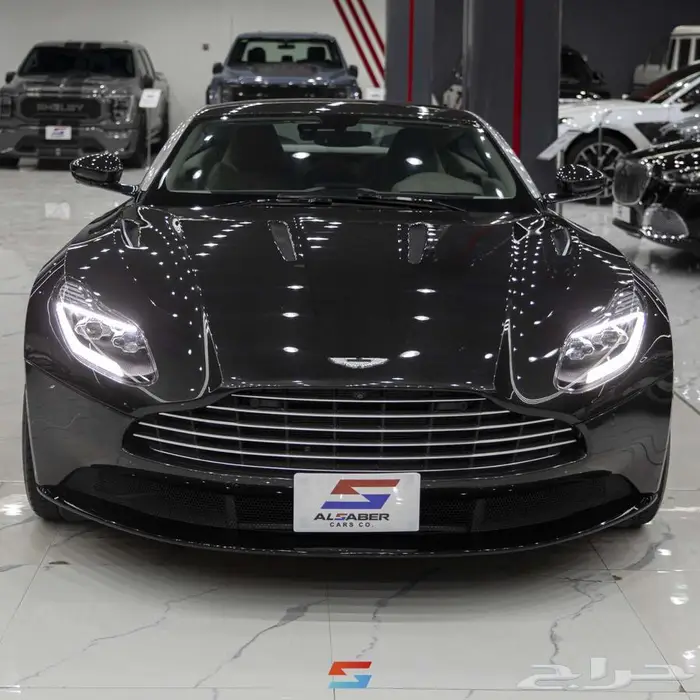 استون مارتن DB11 موديل 2017 1