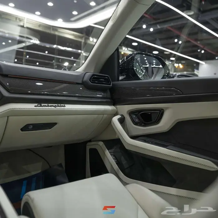 لامبورجيني اوروس SE موديل 2025 26