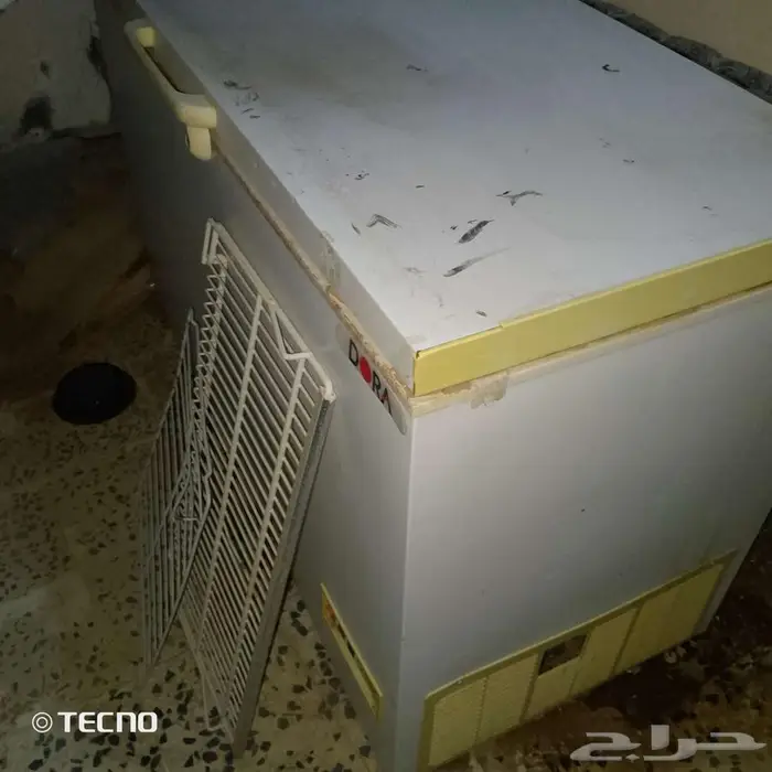 فريزر للبيع فيه شي بسيط خربان قطعة الغيار ب 35 تقريبا 1