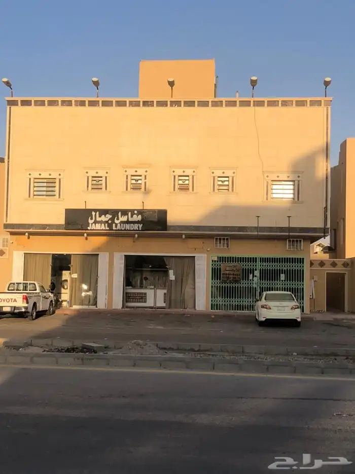 ابي احد يعلن عن محل 0