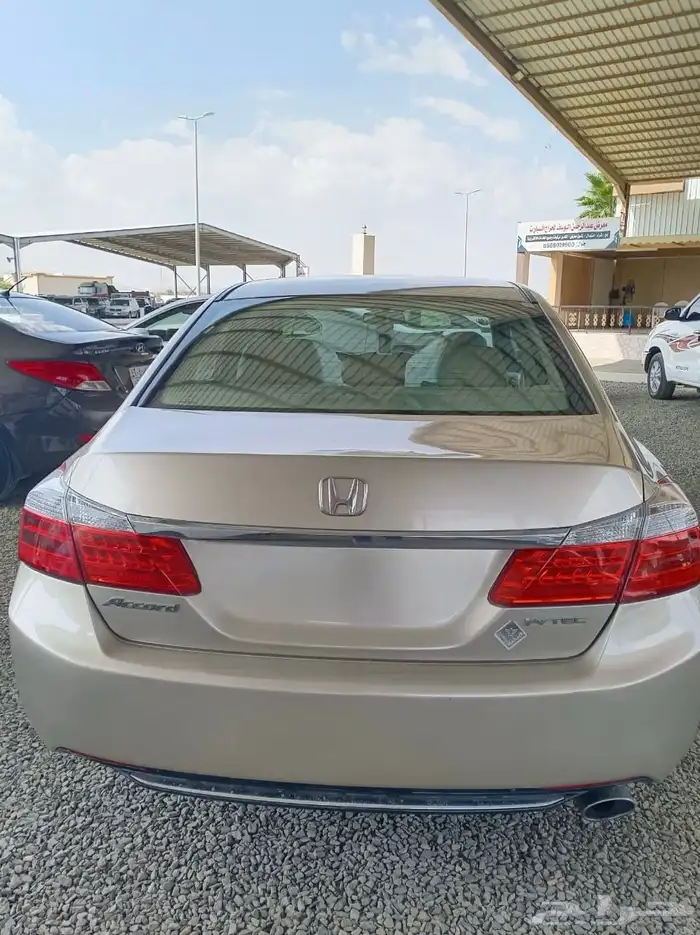 هوندا اكورد 2013م 2