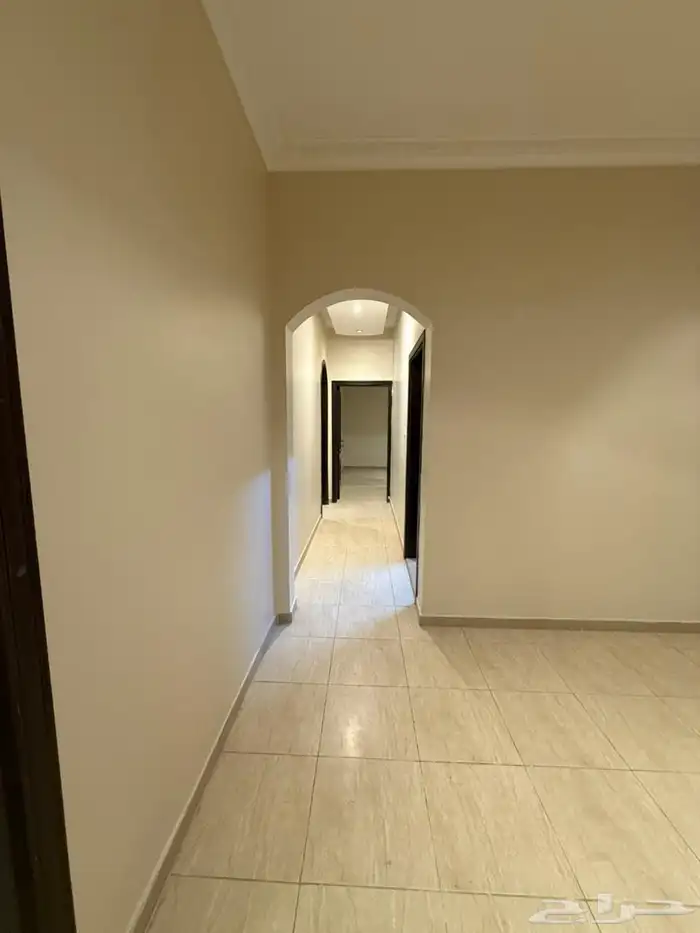 شقة مميزة في موقع مميز في ابحر الجنوبية 2
