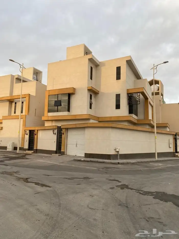 فيلا شخصيه لإيجار حي الدريهميه 0