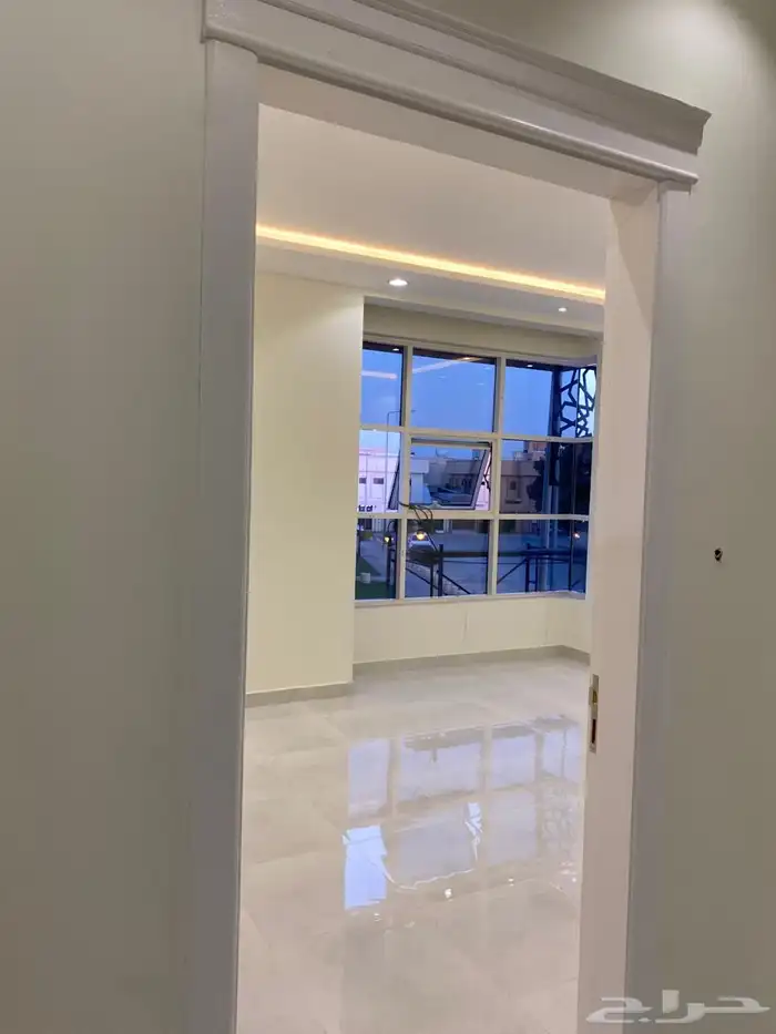 فيلا شخصيه لإيجار حي الدريهميه 2