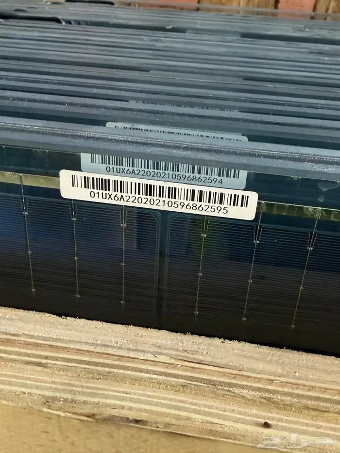 الواح طاقه شمسية واجهات زجاجية للابراج 1