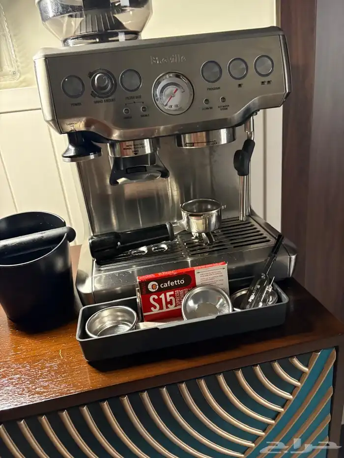 ماكينة قهوة تقطير Breville 0