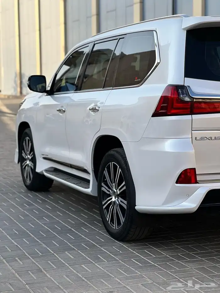 لكزس 2019 سعودي 6