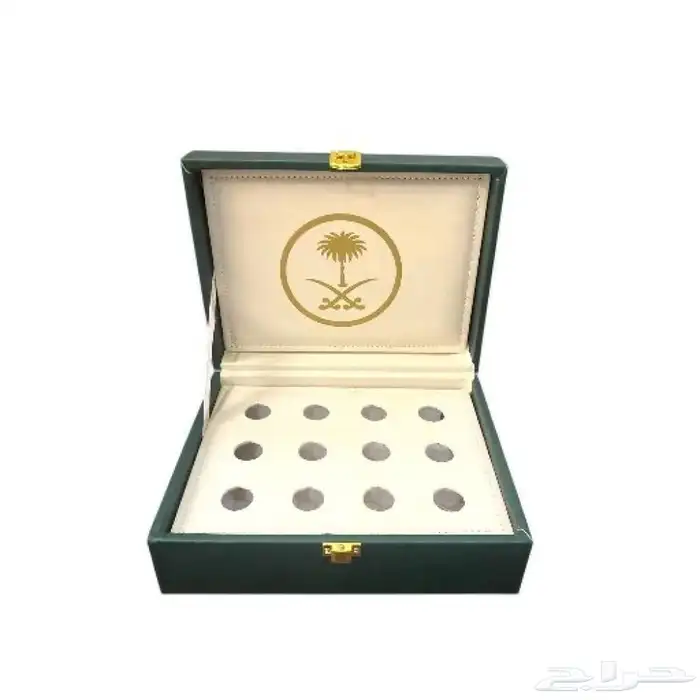 شنطة جلد فاخر لحفظ وتقديم دهن العود 1