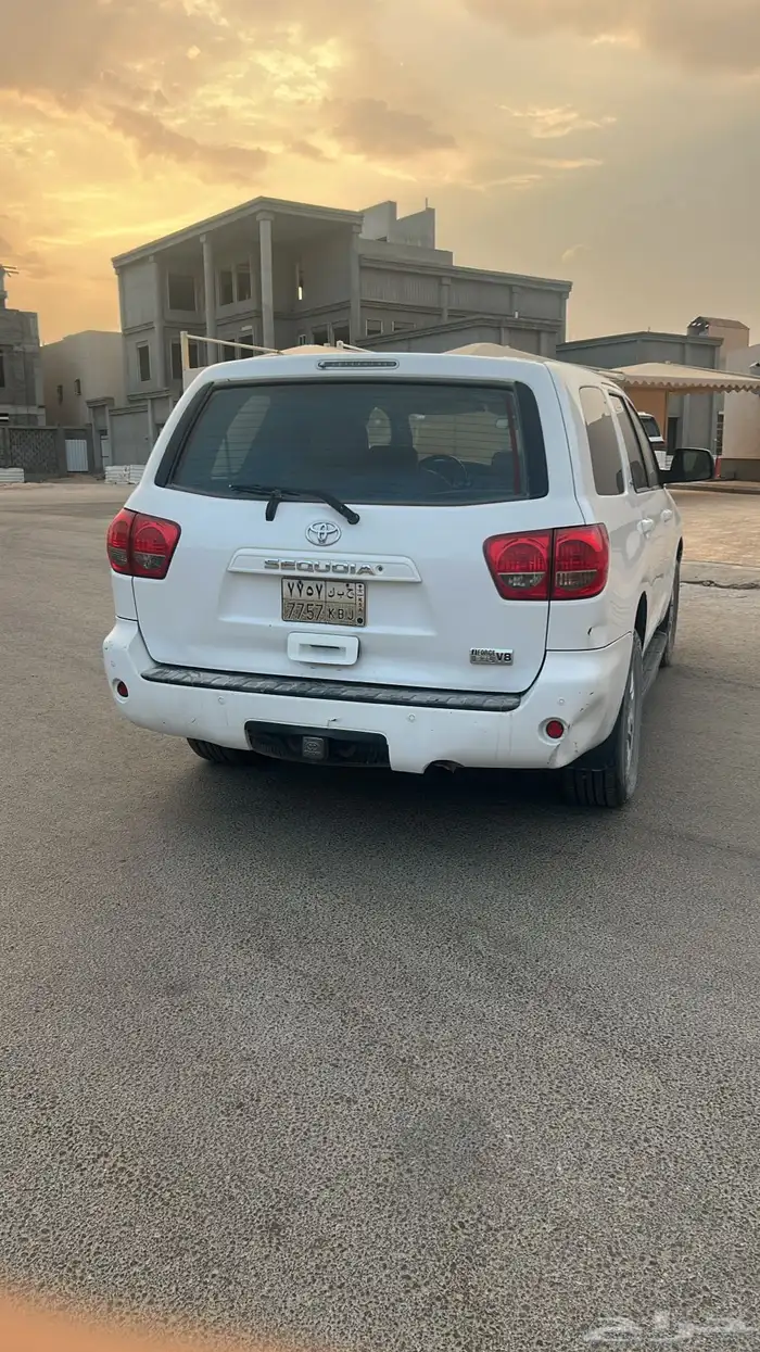 اسكويه موديل 2013 المكينه قير شرط مافيه شيءسليمه كلها وكاله 0