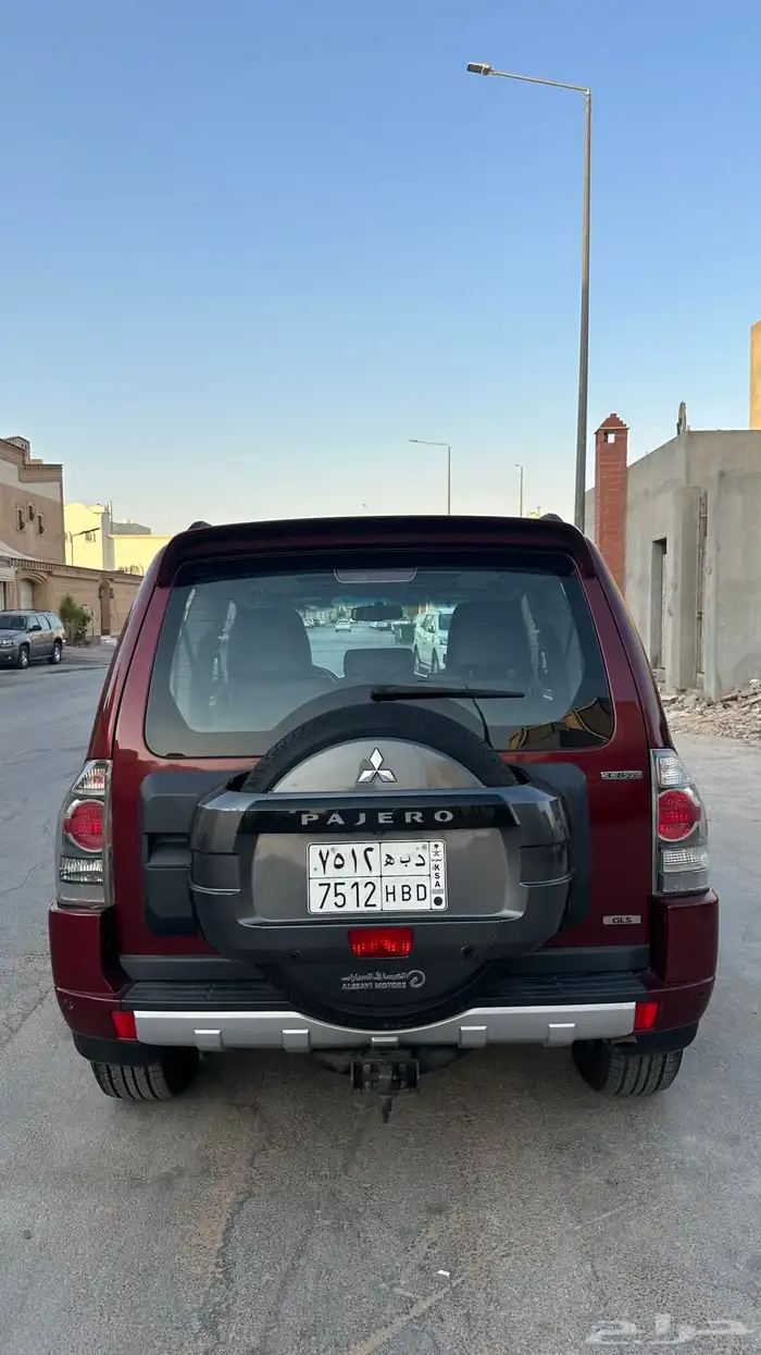 للبيع باجيرو ربع فل كامل 2016 وكاله شرط 3