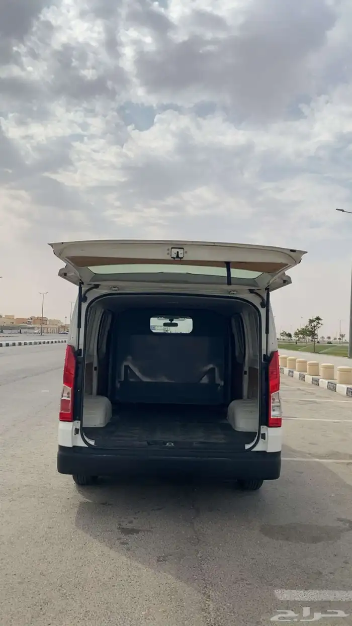تويوتا هايس بضاعة 4