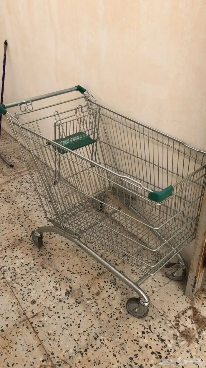 عربات تسوق حجم كبيروحجم وسط 0