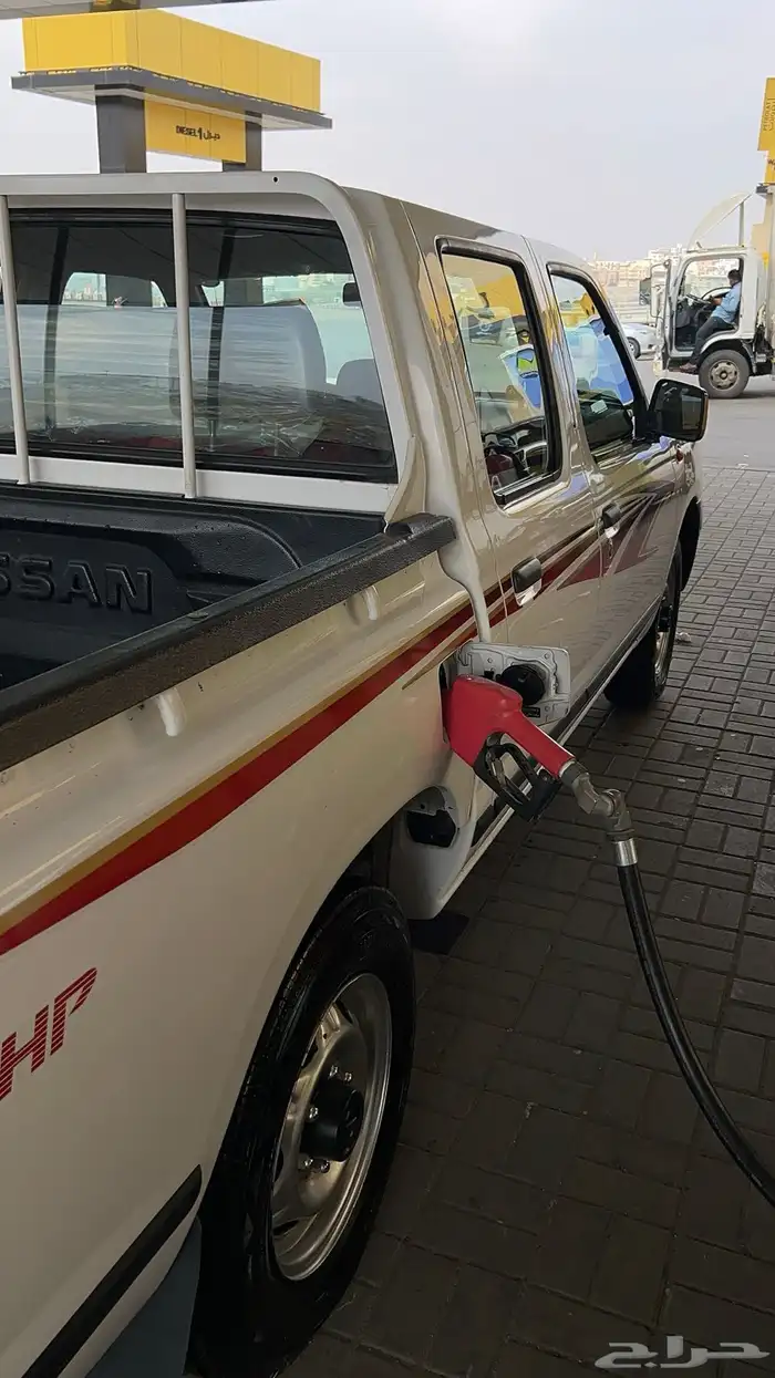 نيسان ددسن 2015سعودي 3
