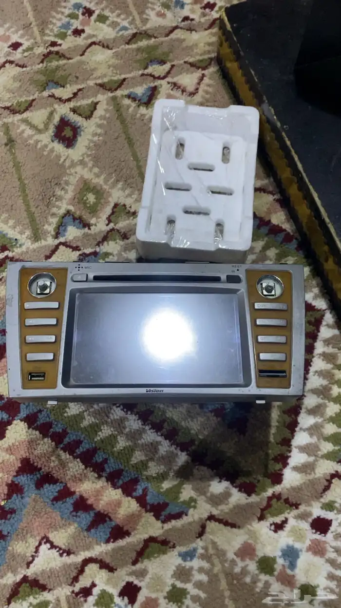 مسجل كامري شاشه من 2007الى 2011ويركب على الاورين 2