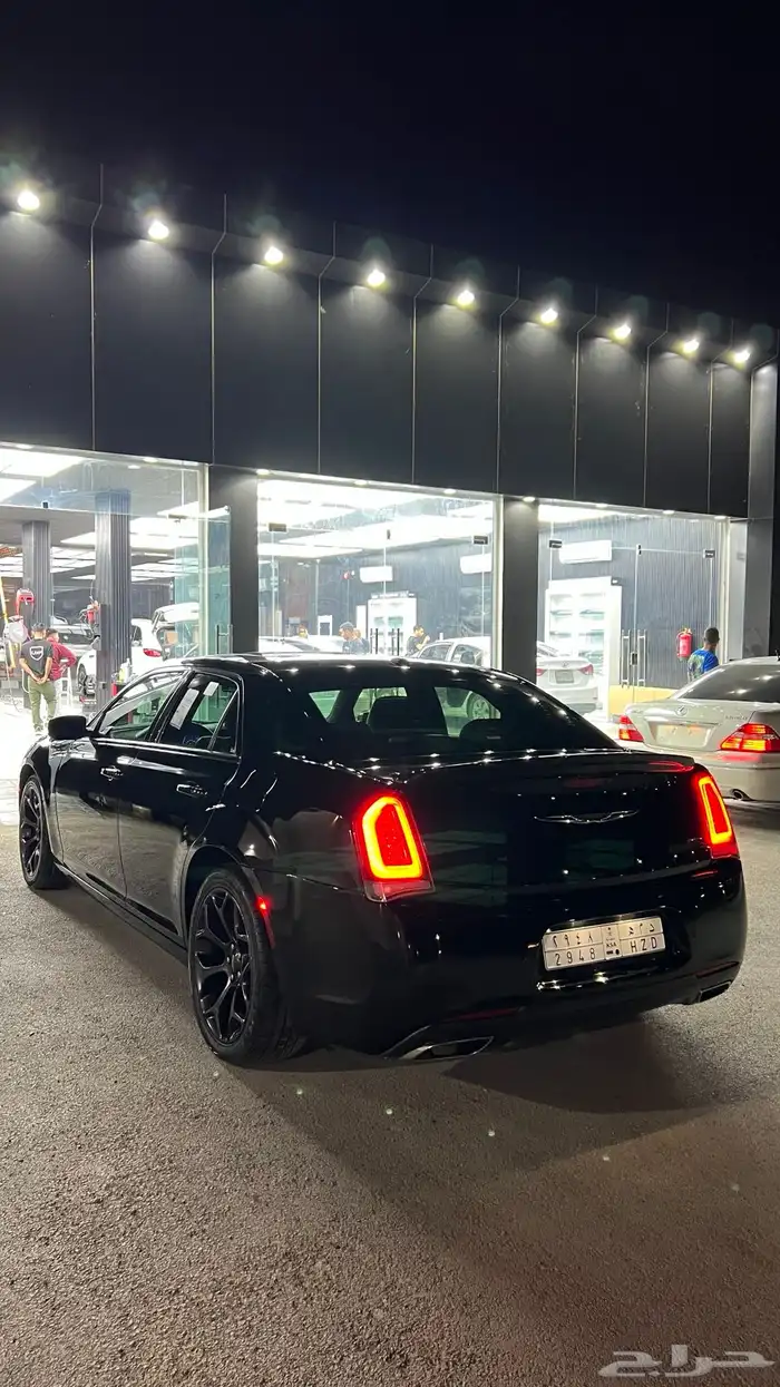 كرايسلر 2020 S300 أسود 1