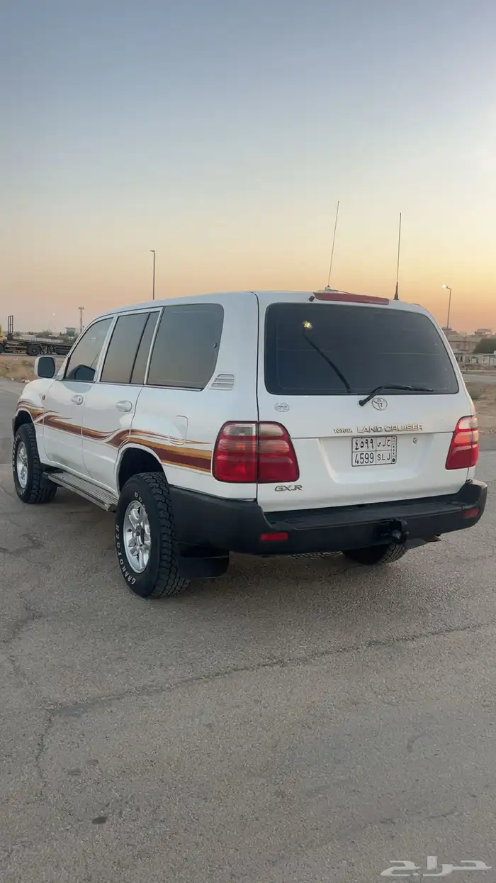 لاندكروزر GXR 2002 3