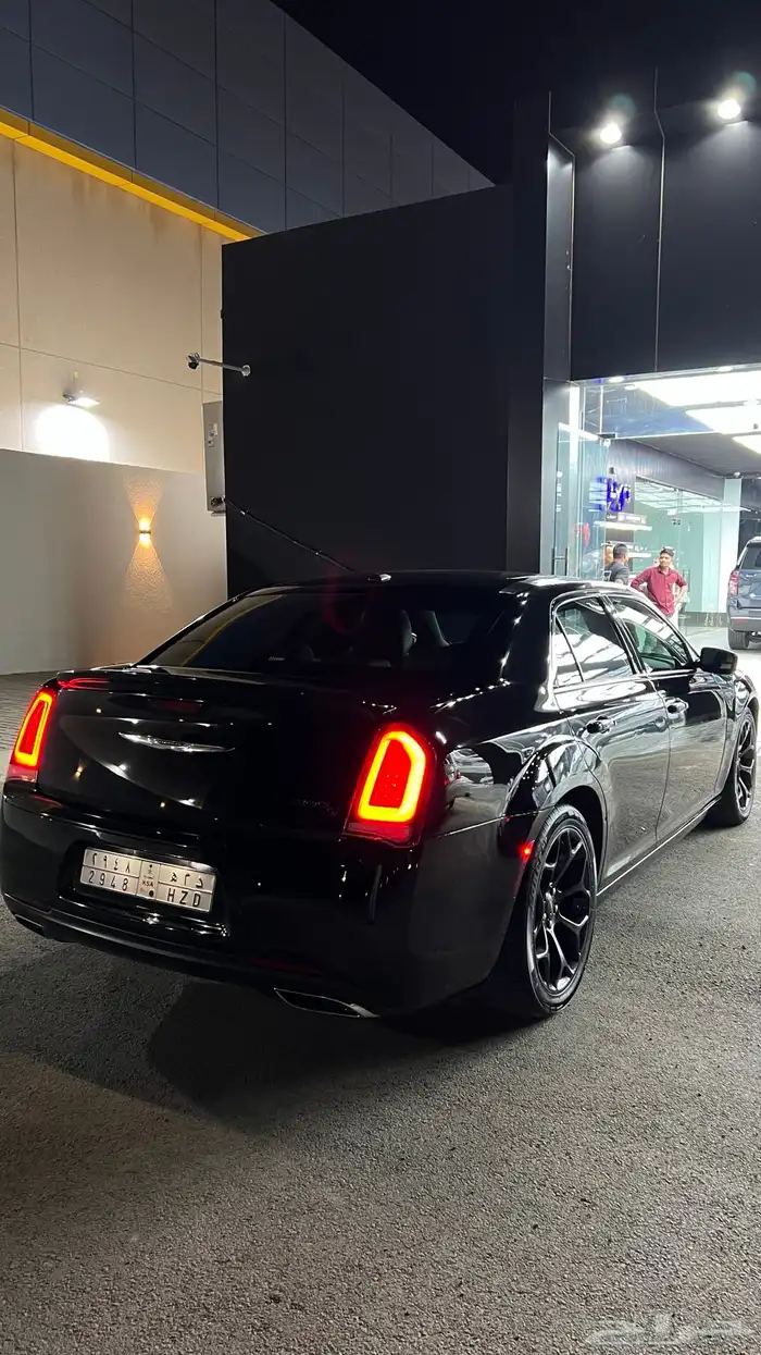 كرايسلر 2020 S300 أسود 0