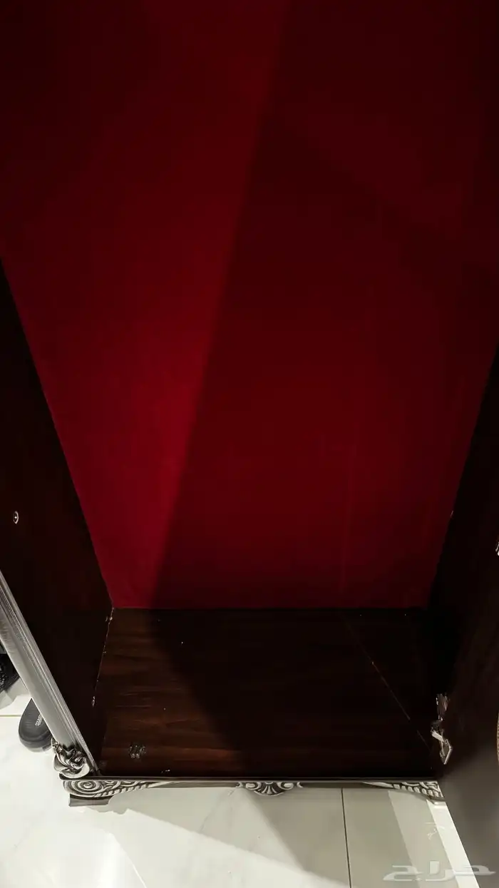 دولاب عبايات 4