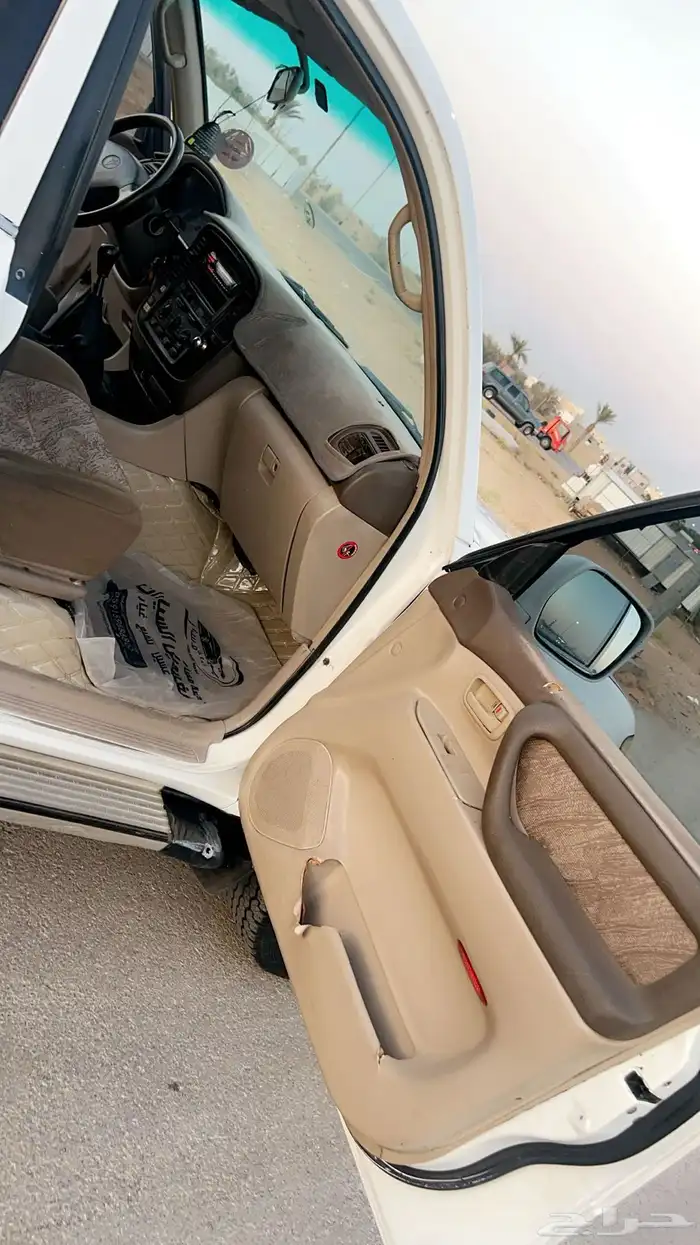 لاندكروزر GXR 2002 17