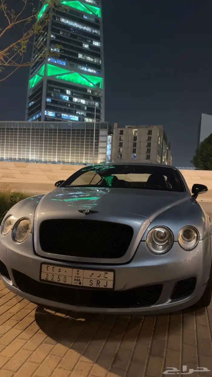 للبيع بنتلي GT موديل 2007 مخزن 4