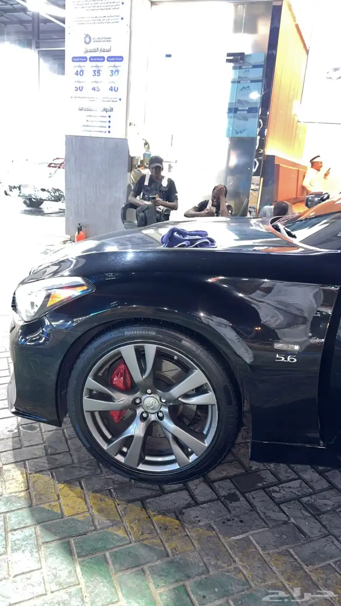 إنفينيتي Q70s V8 5.6 نظيف جدا 4