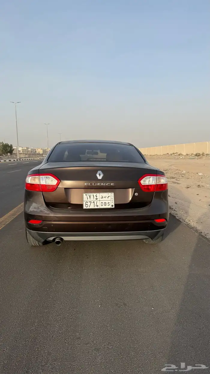 رينو فلوانس2014 الممشى 148000. البيع 13000 الف ريال 2