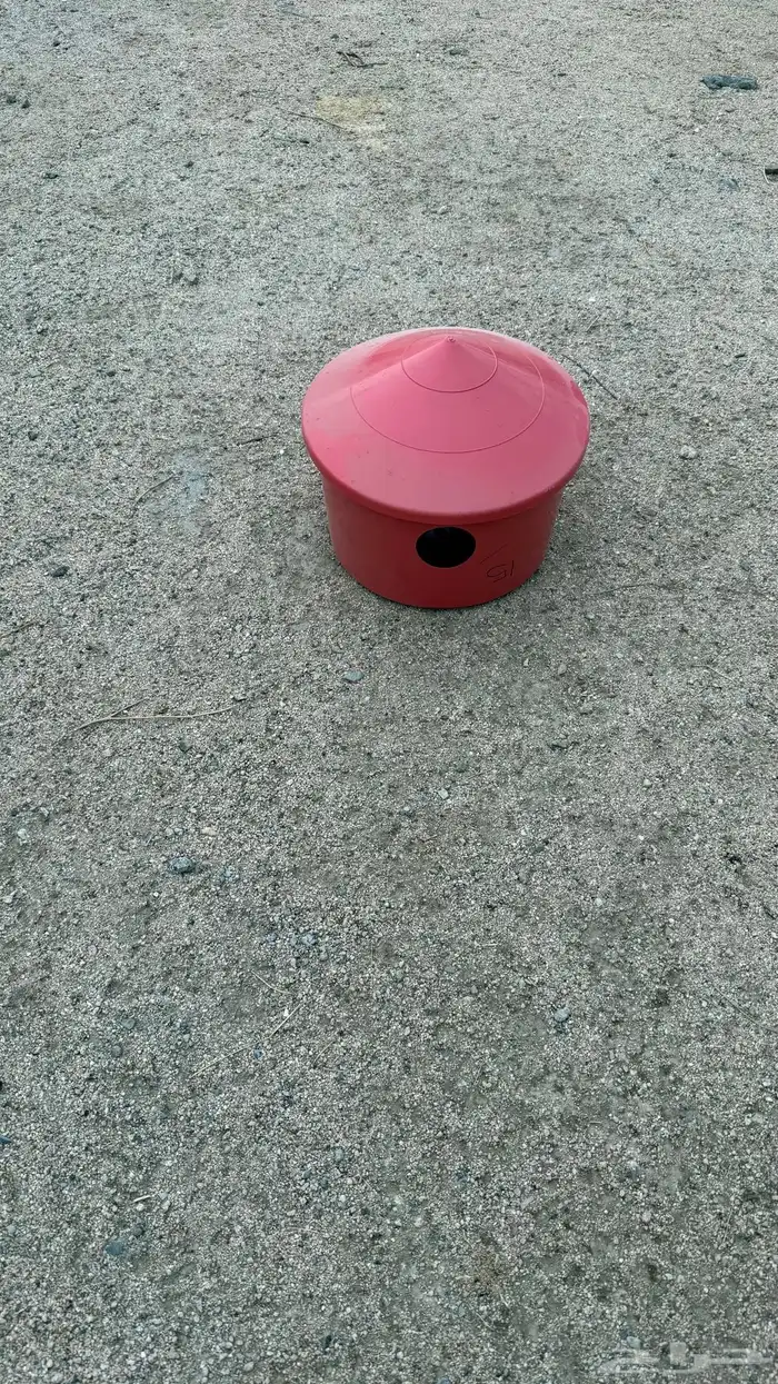 سقايات وعلافات وفتامينات دواجن 1