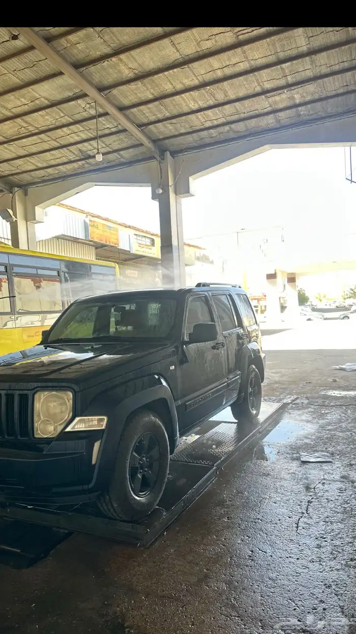 جيب شاروكي 2012 0