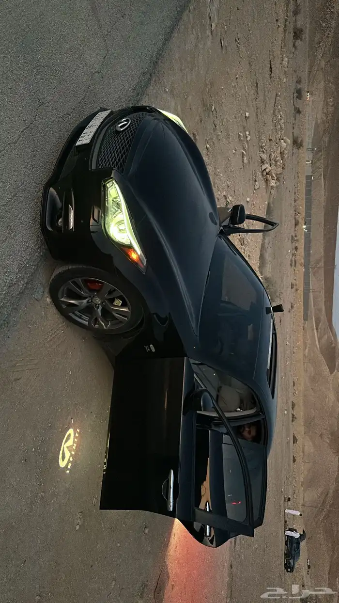 إنفينيتي Q70s V8 5.6 نظيف جدا 1