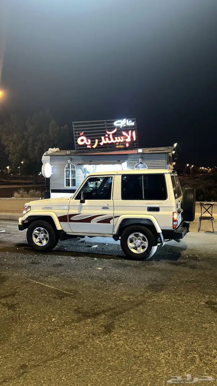 جيب ربع رفرف 2006 1