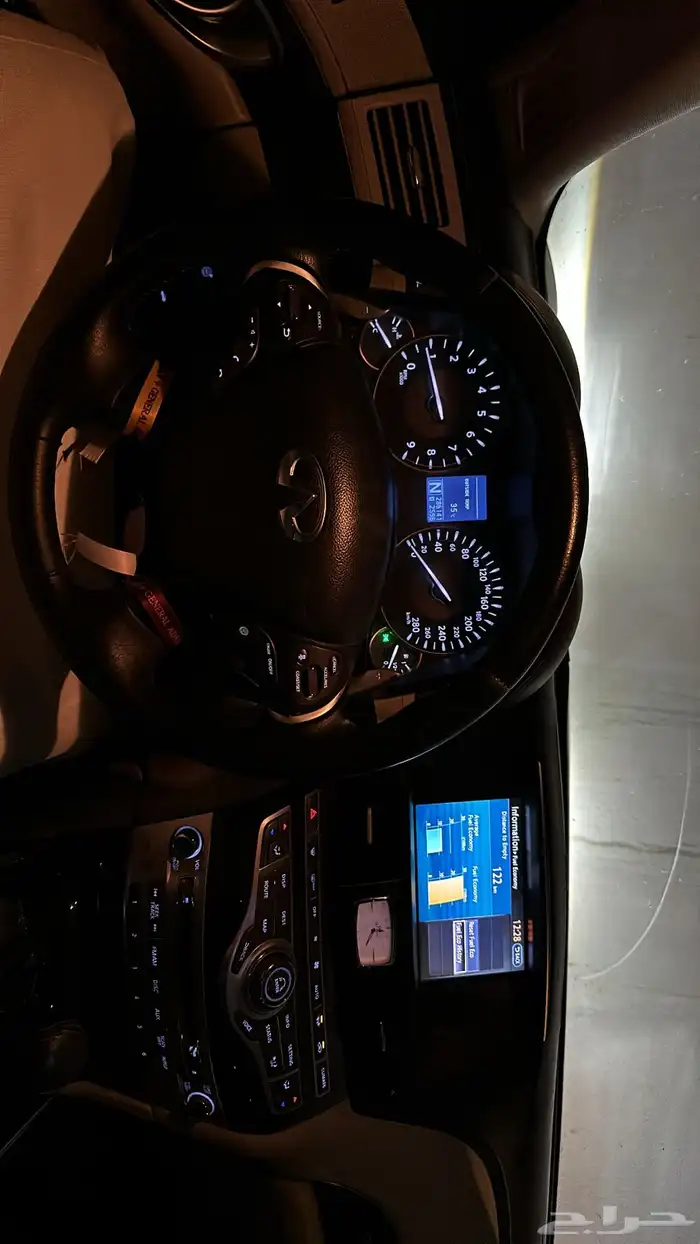 إنفينيتي Q70s V8 5.6 نظيف جدا 13