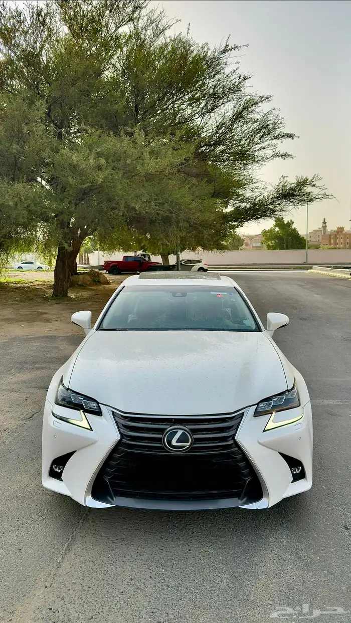 لكزس Gs350 فل كامل CD 2