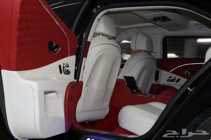 بنتلي كونتيننتل فلاينج سبير 2022 4