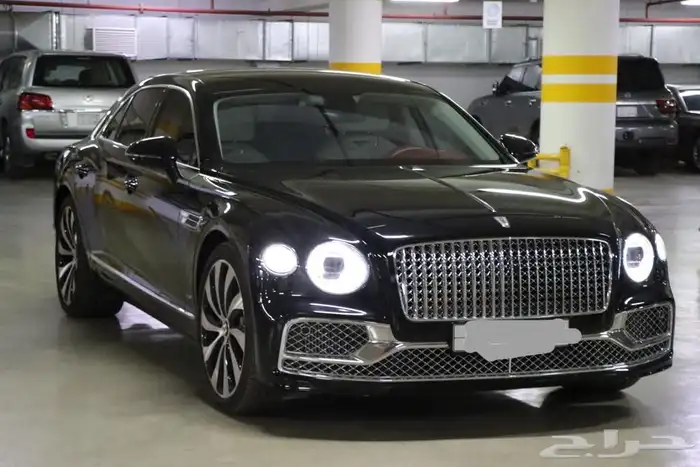 بنتلي كونتيننتل فلاينج سبير 2022 7