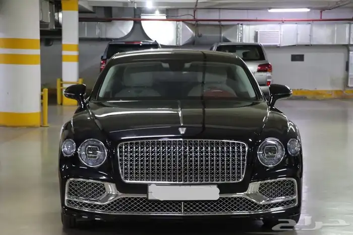 بنتلي كونتيننتل فلاينج سبير 2022 5