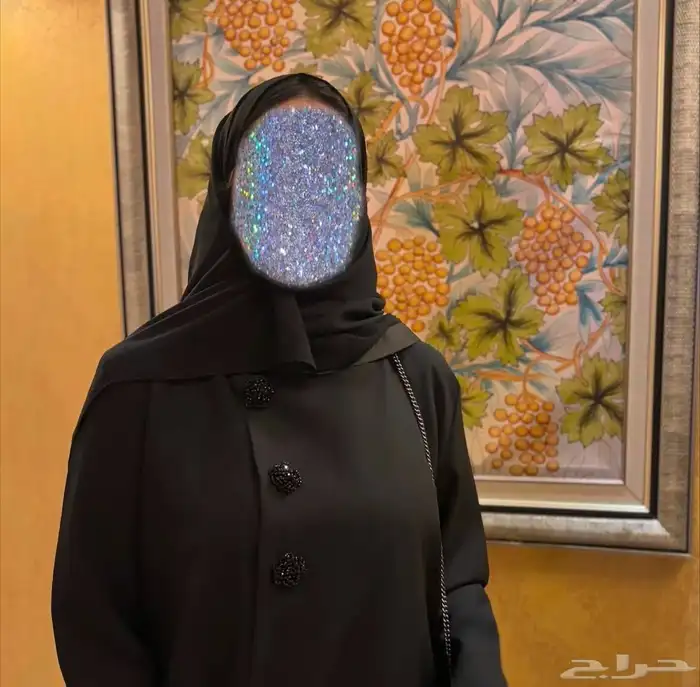 عبايات للبيع بتصاميم راقية و انيقة 1