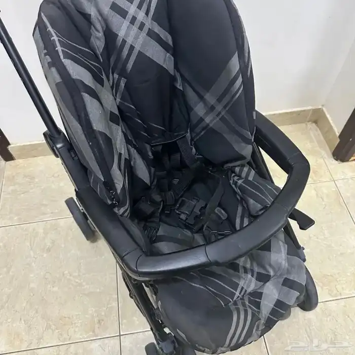 عربة اطفال 0