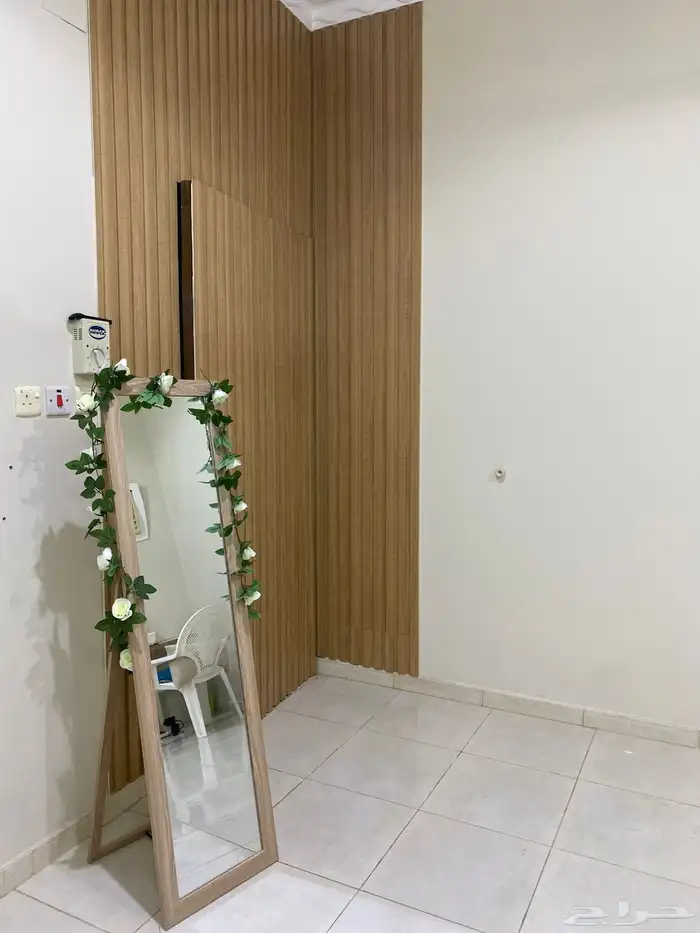مشغل نسائي متكامل للتقبيل 18