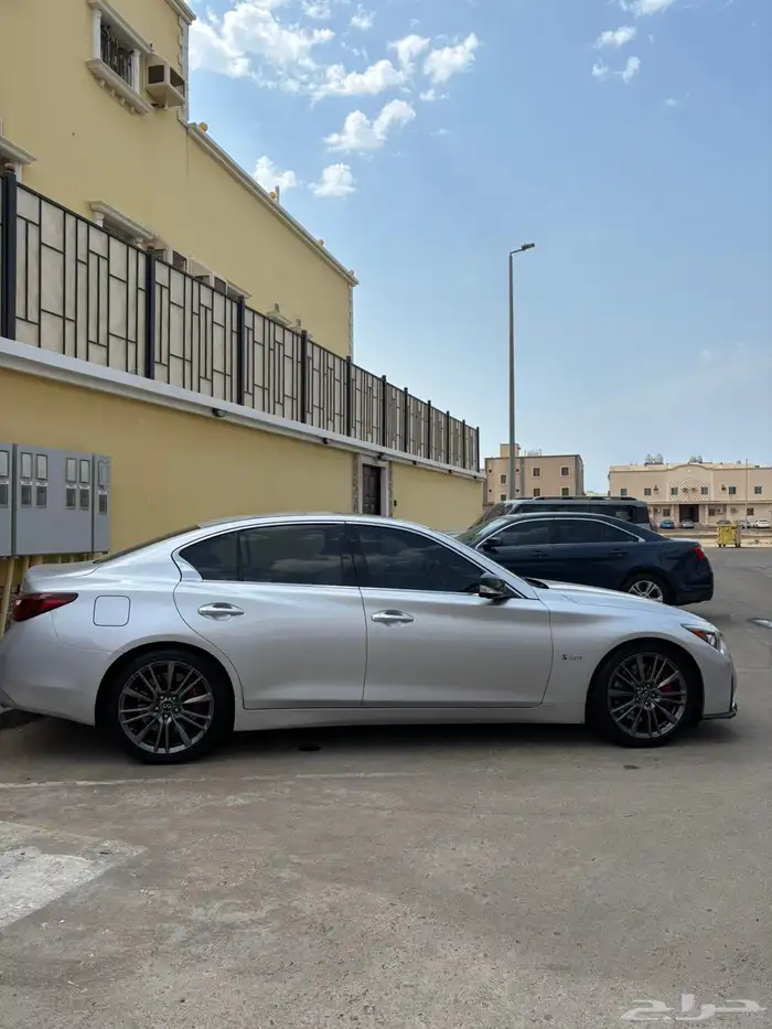 انفنتي Q50s ريد سبورت 2