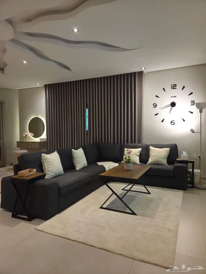 شقة مفروشة فاخرة للايجار الشهري بحي النهضة 6