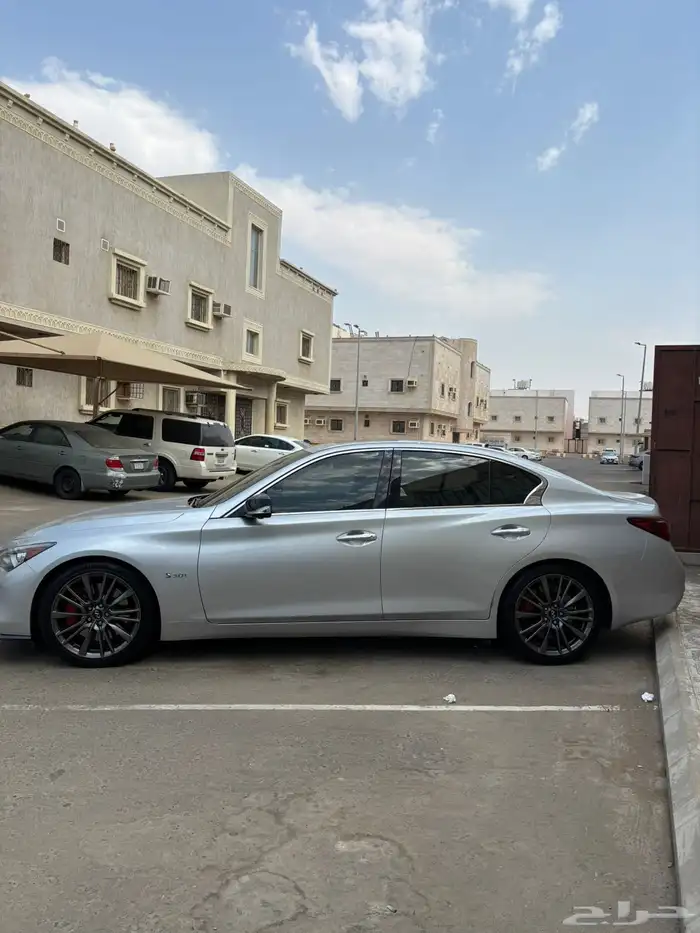 انفنتي Q50s ريد سبورت 5