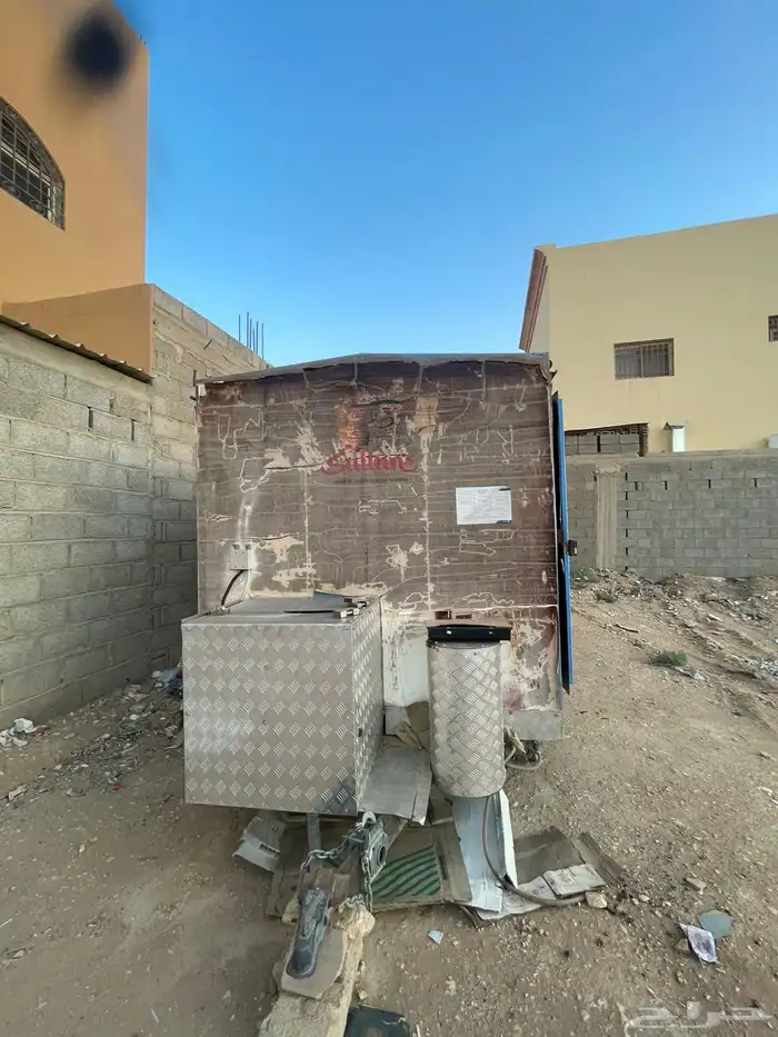 للبيع فود ترك 5