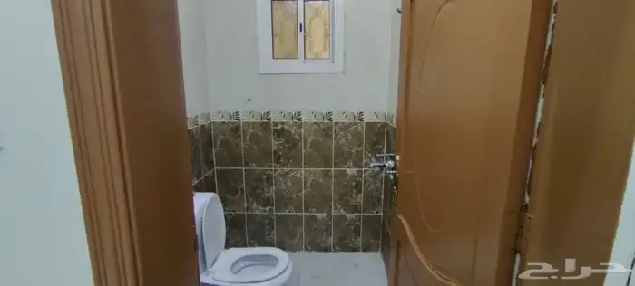 للايجار 19