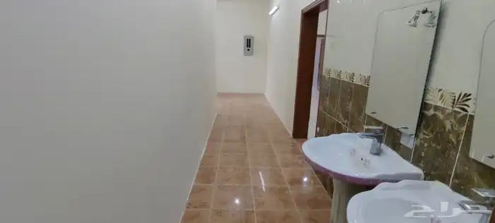 للايجار 20