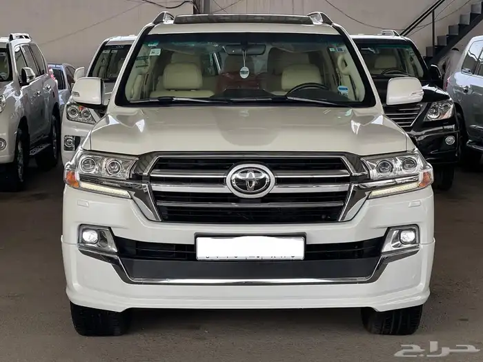 لاندكروزر نظيف سعودي VX.R 2016 0
