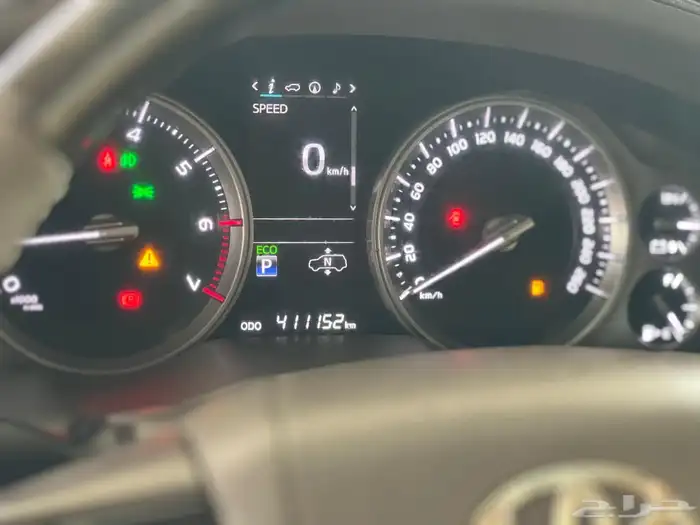 لاندكروزر نظيف سعودي VX.R 2016 31