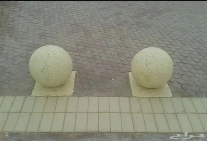 مصدات خرسانيه 10