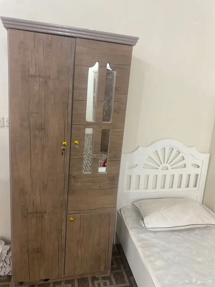 اثاث 0