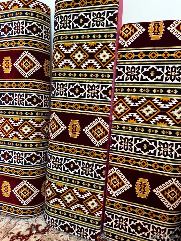 مساند مجلس او مقلط 0